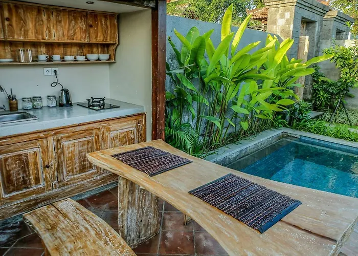 The Meranggi Guest house 4*